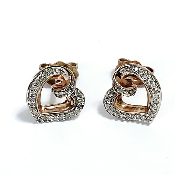 10K Rose gold Diamond Heart ❤️  Stud Earring - Picture 9 of 9